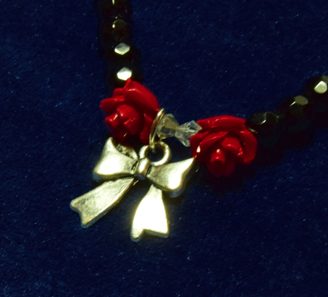 My Beautiful Gothic Bow and Roses Stretch Bracelet