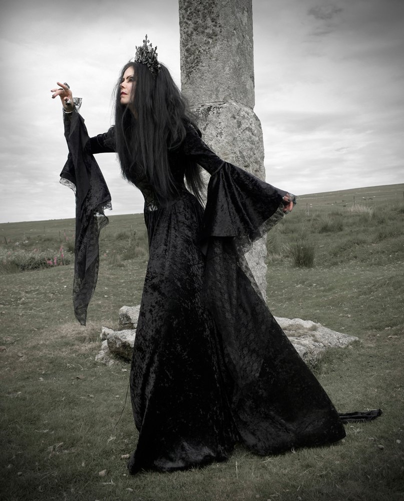 Elbereth Gown - crushed velvet medieval renaissance dress by Moonmaiden Gothic Clothing
