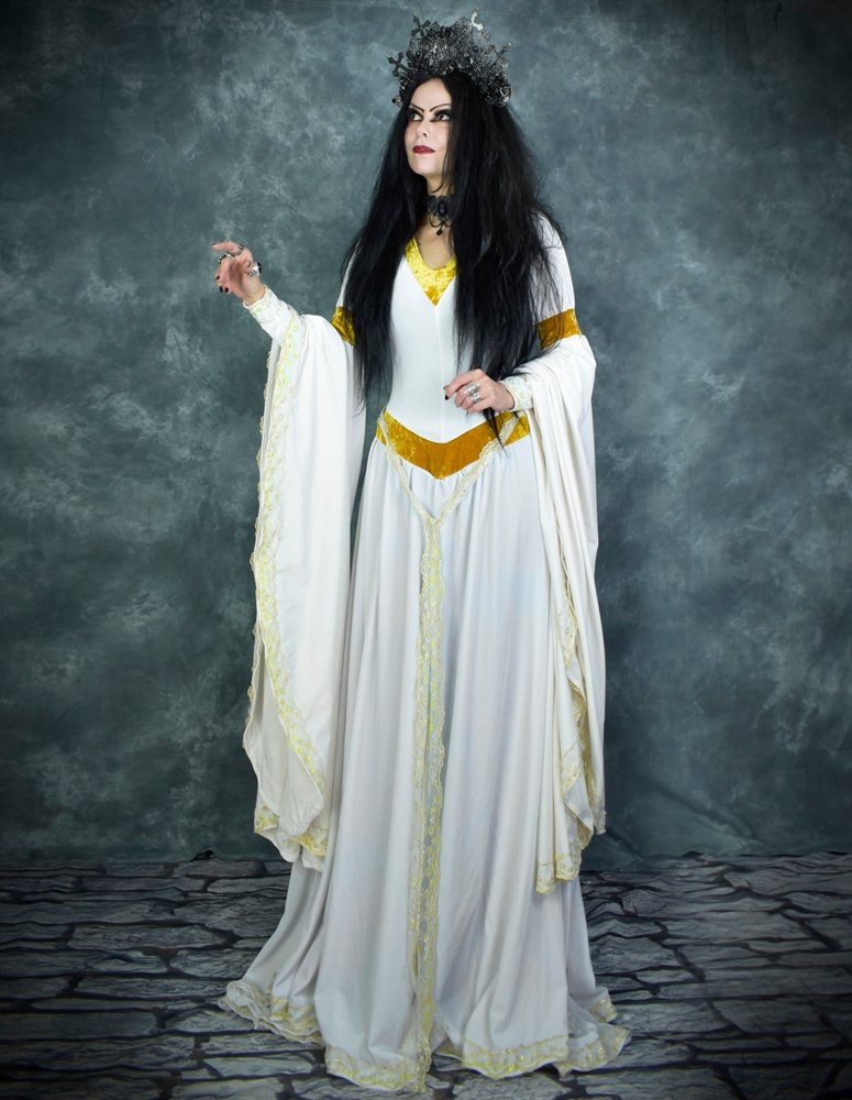 The Wight Enchantress Gown - velvet medieval renaissance dress by Moonmaiden Gothic Clothing