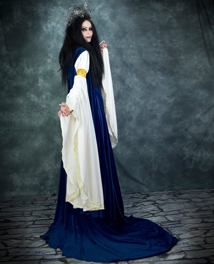Galadriel Cloak - Steamed Velvet medieval cosplay cloak by Moonmaiden Gothic Clothing