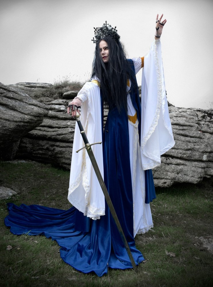 Galadriel Cloak - Steamed Velvet medieval cosplay cloak by Moonmaiden Gothic Clothing