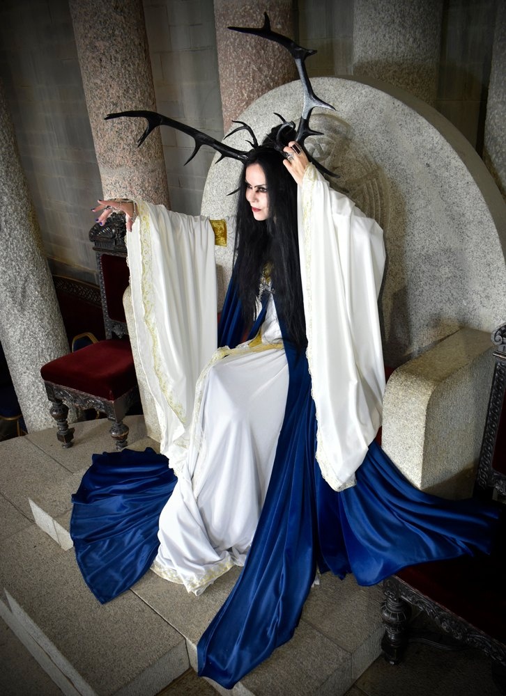 Galadriel Cloak - Steamed Velvet medieval cosplay cloak by Moonmaiden Gothic Clothing