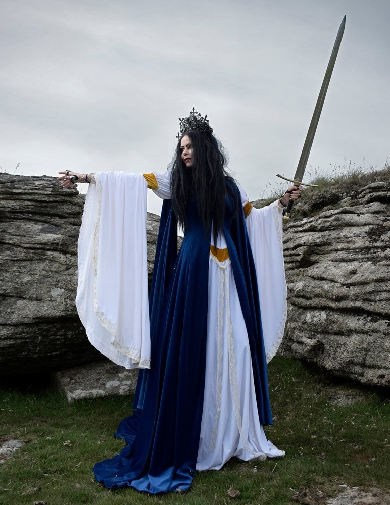 Galadriel Cloak - Steamed Velvet medieval cosplay cloak by Moonmaiden Gothic Clothing