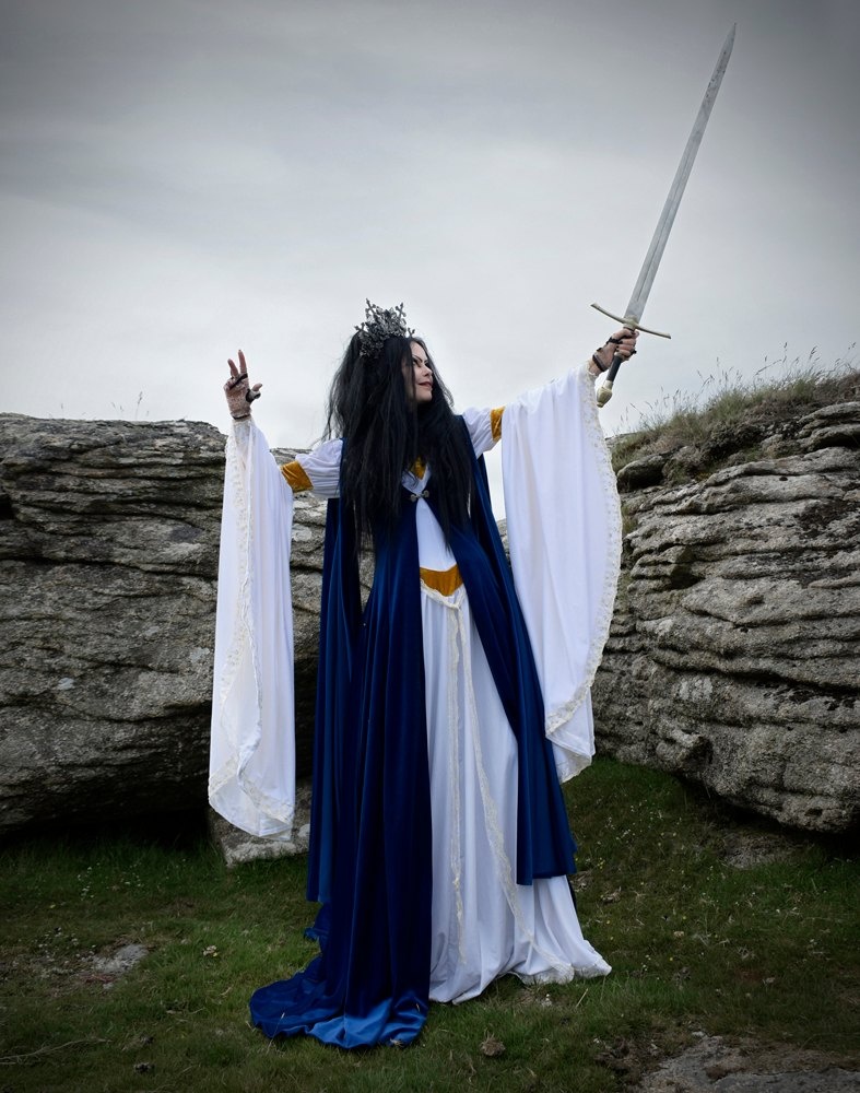 Galadriel Cloak - Steamed Velvet medieval cosplay cloak by Moonmaiden Gothic Clothing