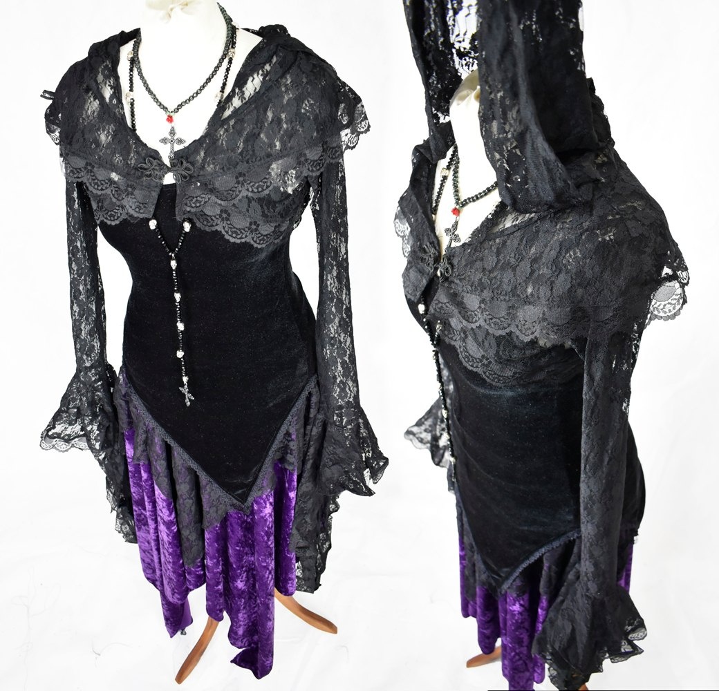 The Elbereth Bolero - lace witchy goth shrug by Moonmaiden Gothic Cloothing