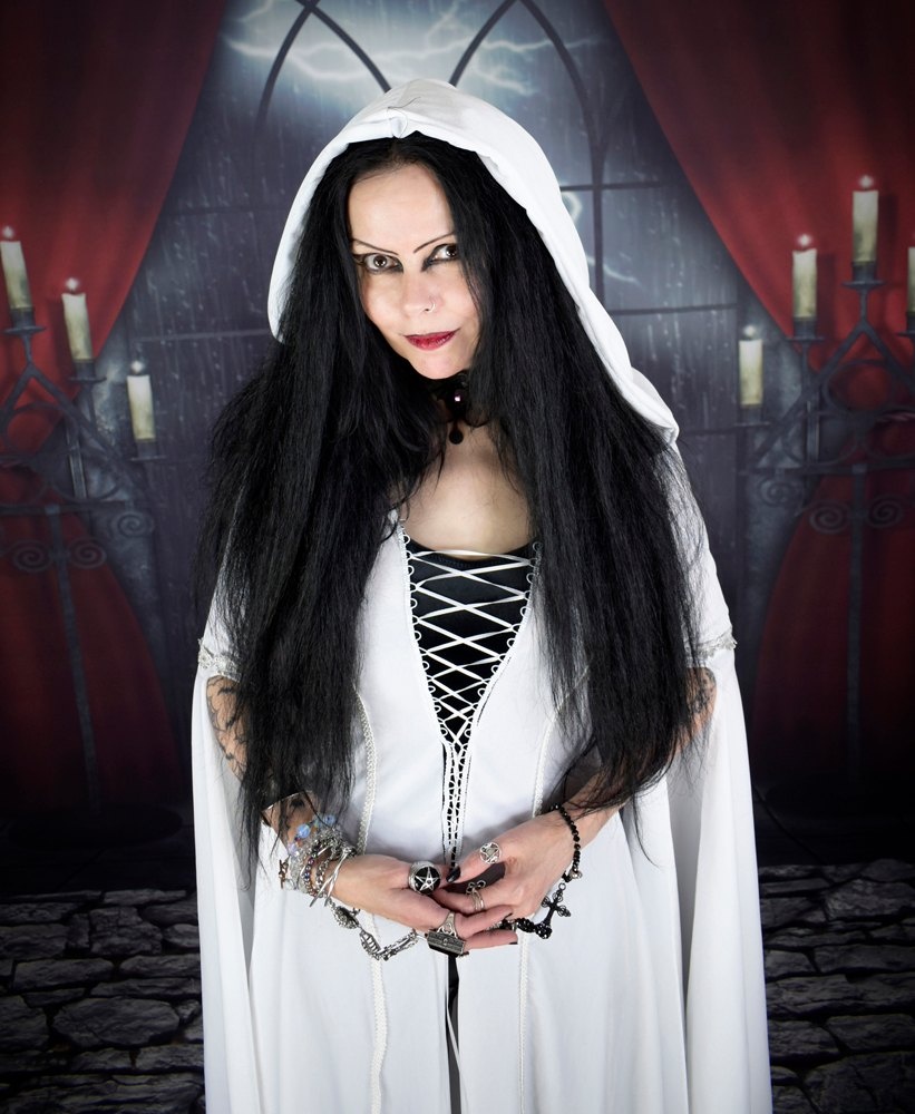 Confessor Gown - Legend of the Seeker Mother Confessor Kahlan Amnell Dress Cosplay Costume by Moonmaiden Gothic Clothing