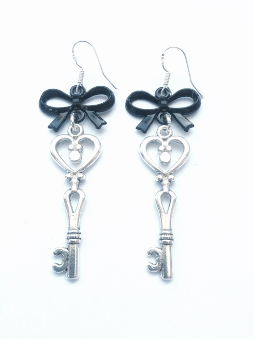 My Beautiful Gothic Key To My Heart Earrings