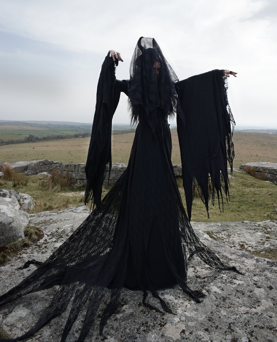 The Nirnaeth Lamentation Gown - cotton and raggedy lace witchy elven dress by Moonmaiden Gothic Clothing