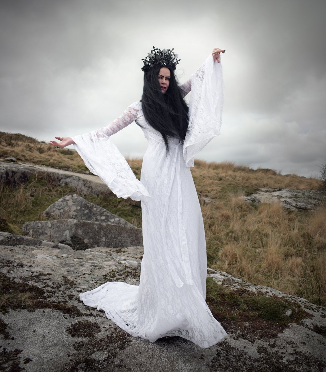 Mirror of Galadriel Gown - Lord of the Rings Elven Cosplay dress by Moonmaiden Gothic Clothing