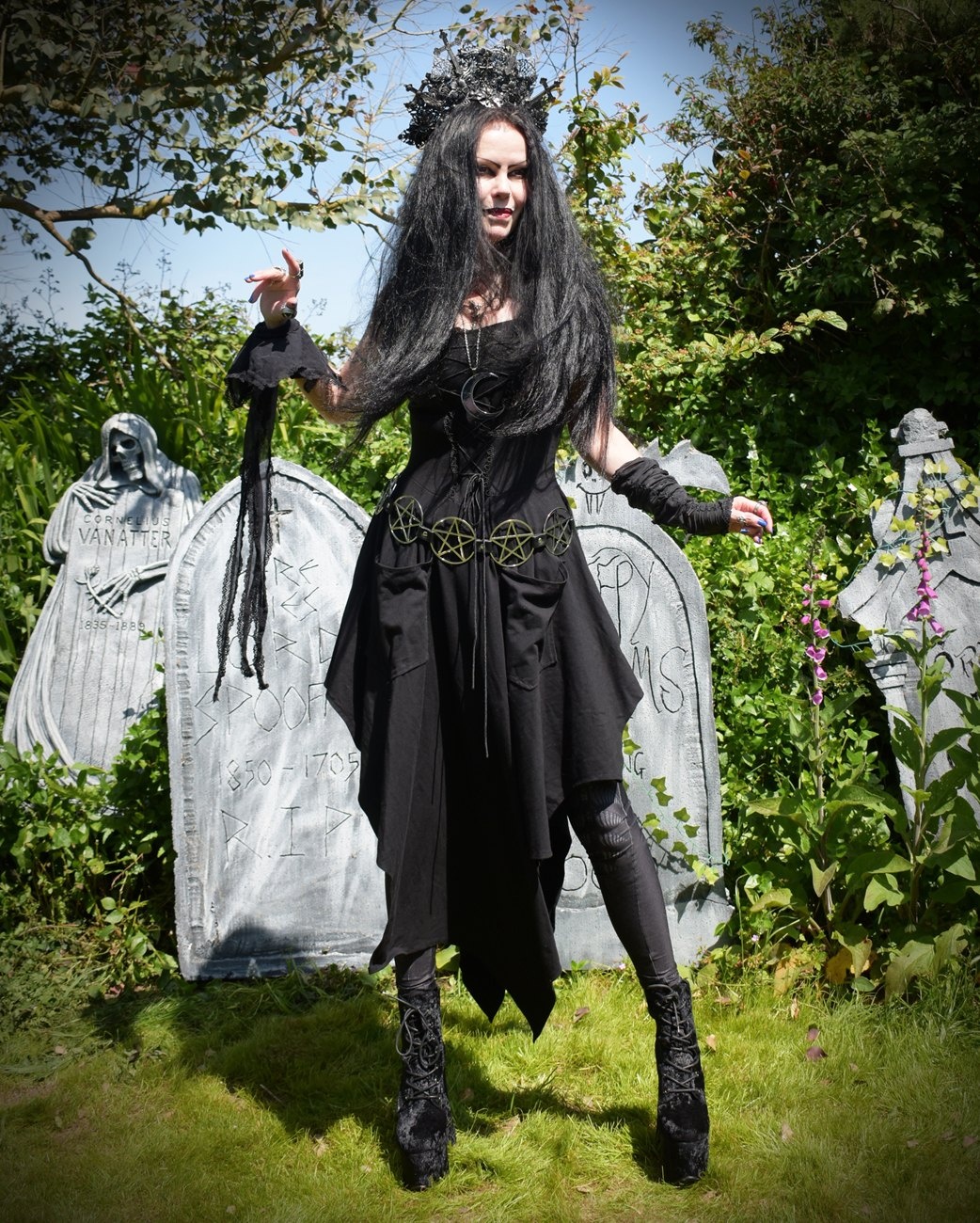 Hedgewytch Dress - cotton lycra witchy goth dress with pockets!