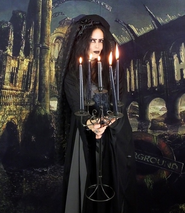 Grey Lady Lily Munster Shroud