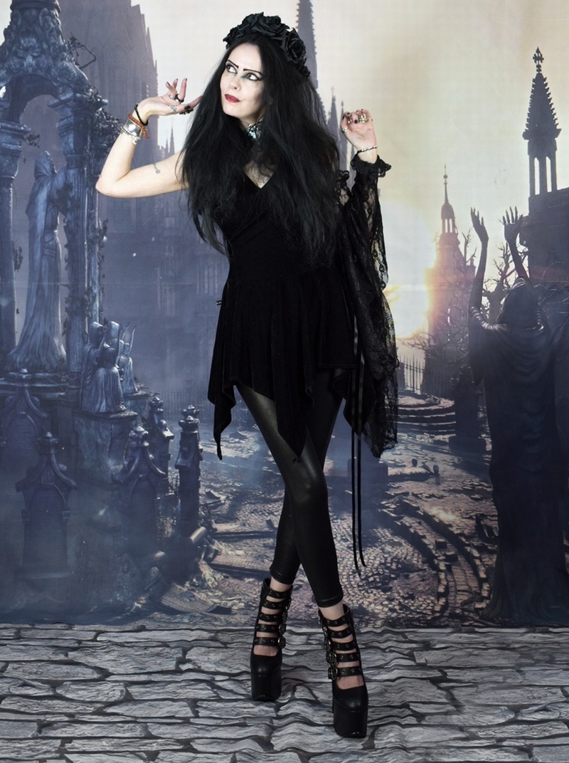 Walpurgis Gloves by Moonmaiden Gothic Clothing