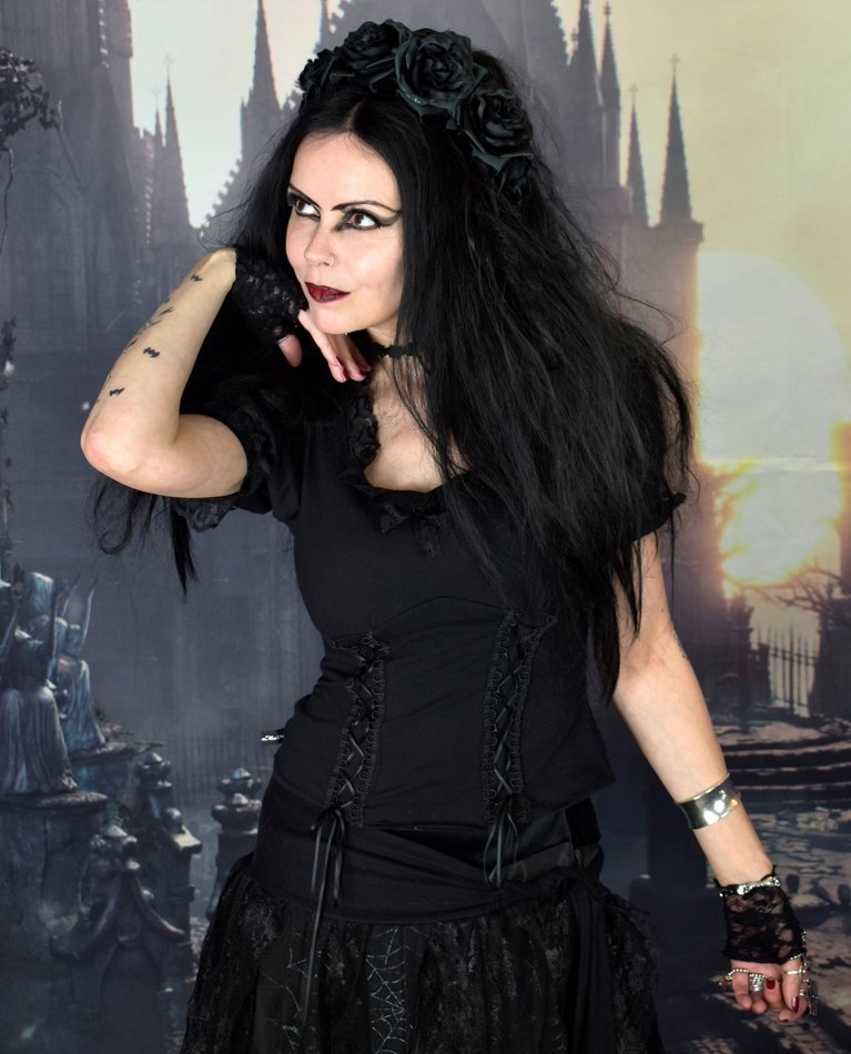 Graveheart Bodice - cotton lycra steampunk witch top by Moonmaiden Gothic Clothing