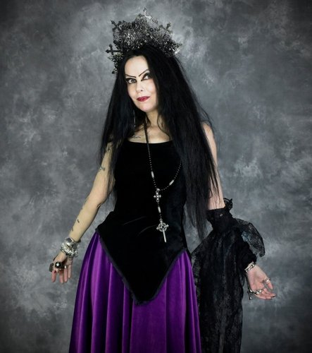 Moonshadow Moonbeam Top