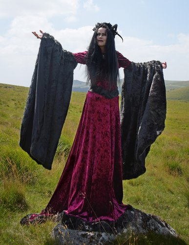 Furrwen Furrdomiel Gown
